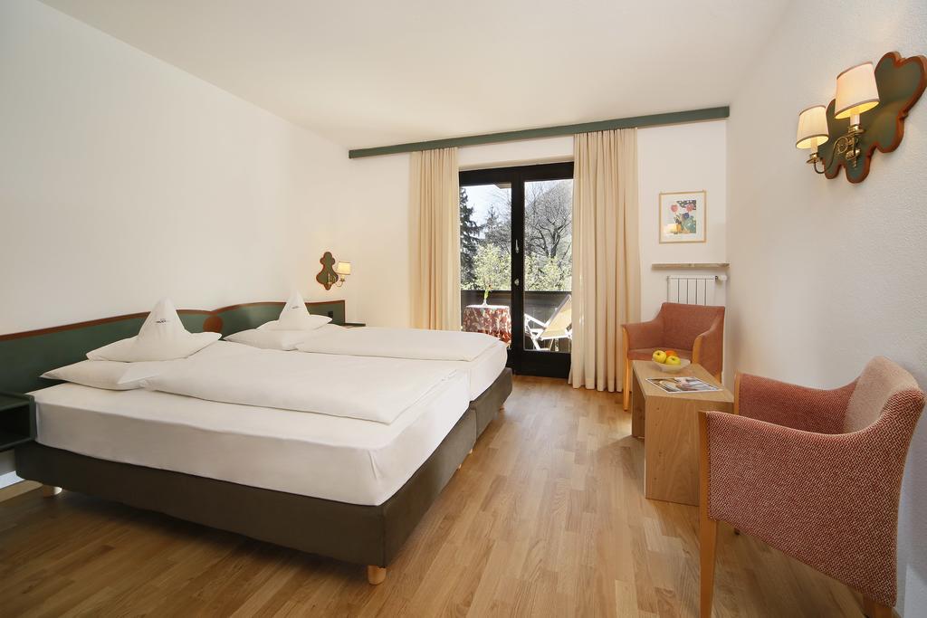 Parkhotel Tirolerhof Lagundo Phòng bức ảnh